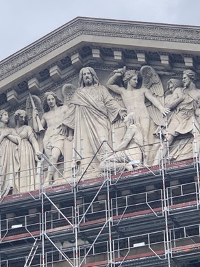 echafaudage-eglise-de-la-madeleine-1